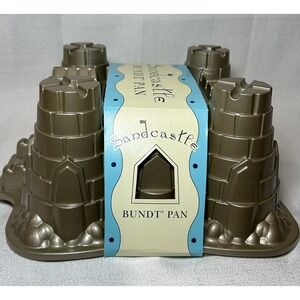 New Williams Sonoma Nordic Ware Sandcastle Castle Bundt Cake Mold Pan‎